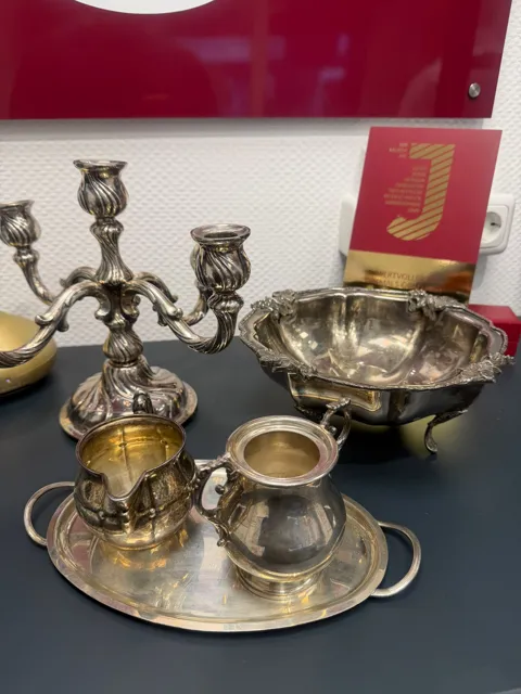 Tafelsilber mit Kerzenleuchter, Schale und Kannen bei JASPERS-Ankauf